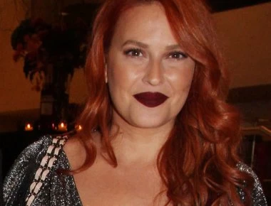 H Σίσσυ Χρηστίδου αποκαλύπτει τις ατέλειες στο σώμα της! (φωτο)